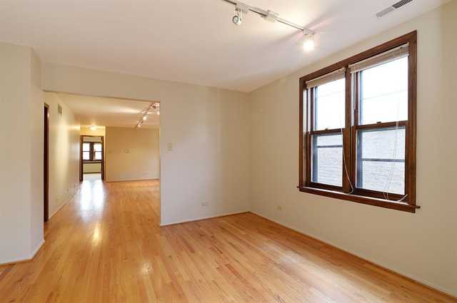 922 W Fullerton Ave #3 - Photo 3 of 10