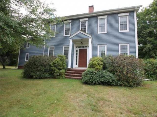 1847 Poquonock Ave - Photo 2 of 6