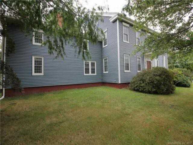 1847 Poquonock Ave - Photo 3 of 6