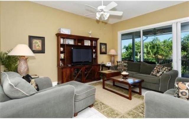 100 N Gulf Blvd - Photo 2 of 6