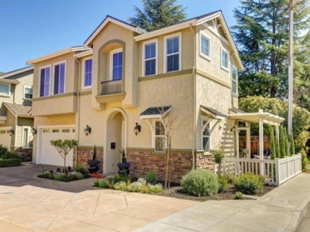 980 Allison Ave - Photo 2 of 6