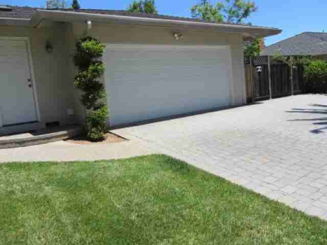 19980 Bonnie Ridge Way - Photo 2 of 6