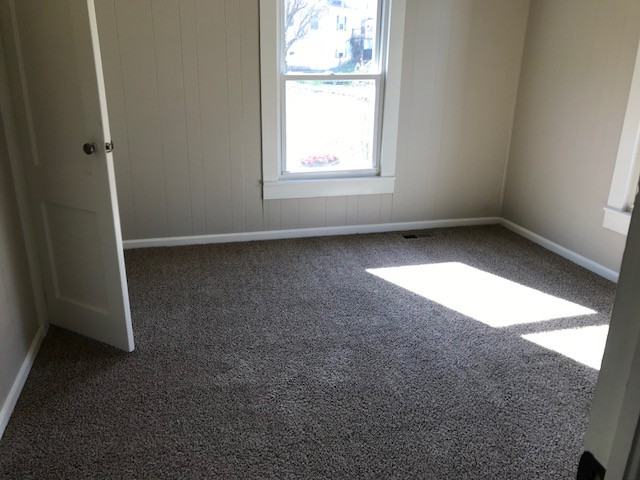 40 Woody St - Photo 3 of 11