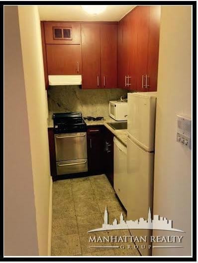 121 Reading Ave DA40 - Photo 3 of 4