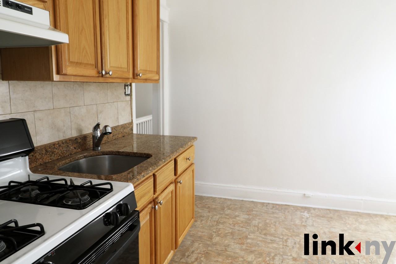 1623 Fowler Avenue 2 - Photo 2 of 13