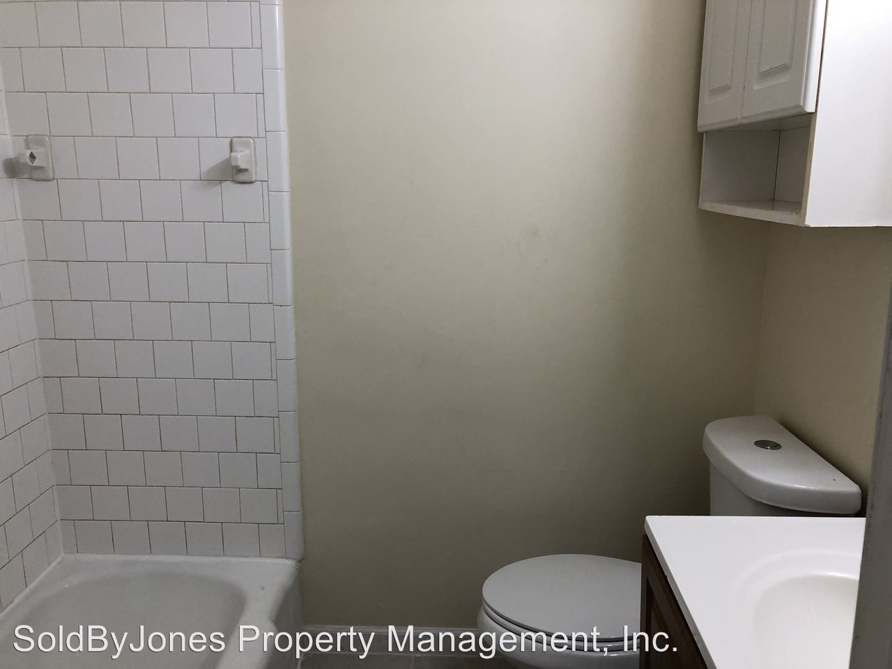 378 Amal Dr SW - Photo 3 of 8
