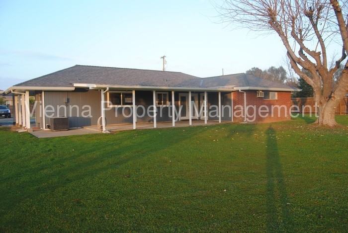 7261 Dry Creek Rd - Photo 2 of 15