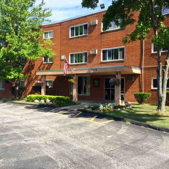 Pleasant Valley Apartments - Photo 2 of 8