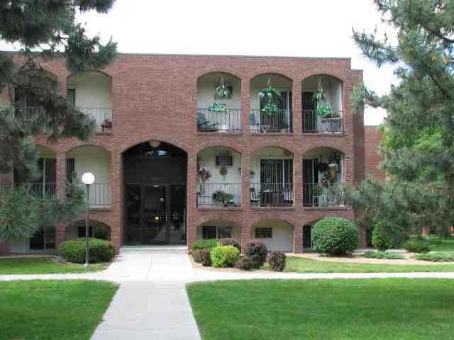 Westview Park Apartments - Photo 2 of 24