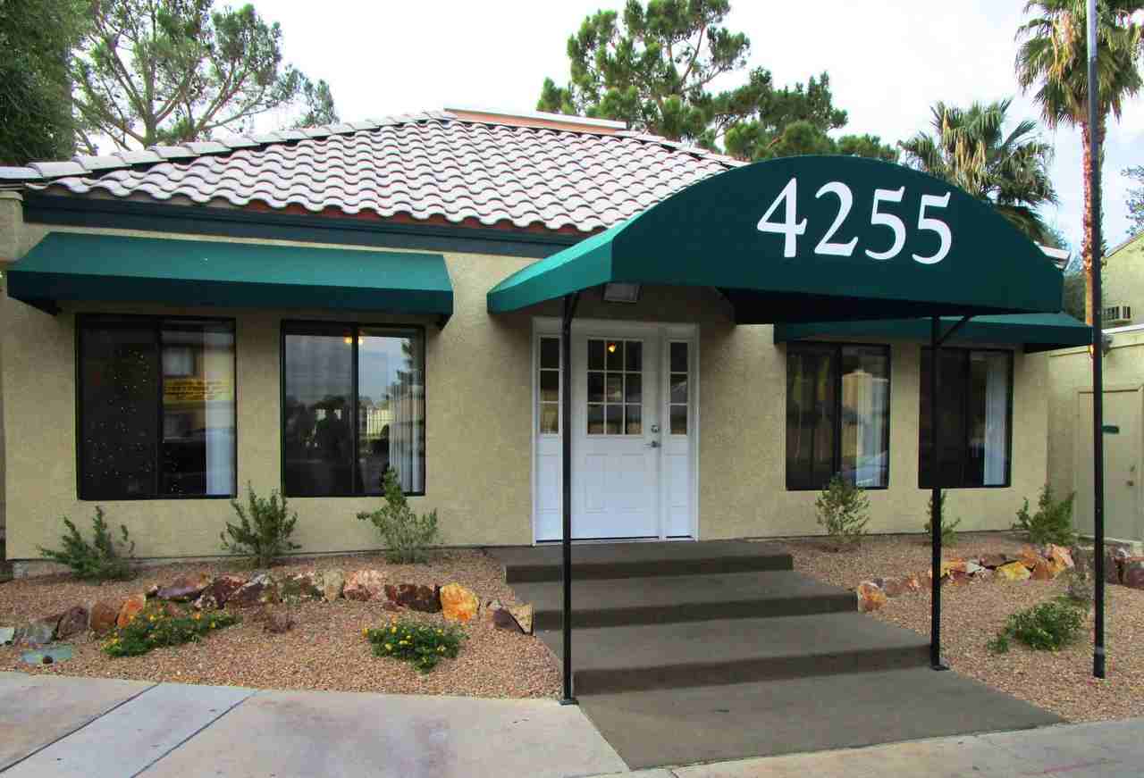 Tamarus Park Apartments - Photo 2 of 10