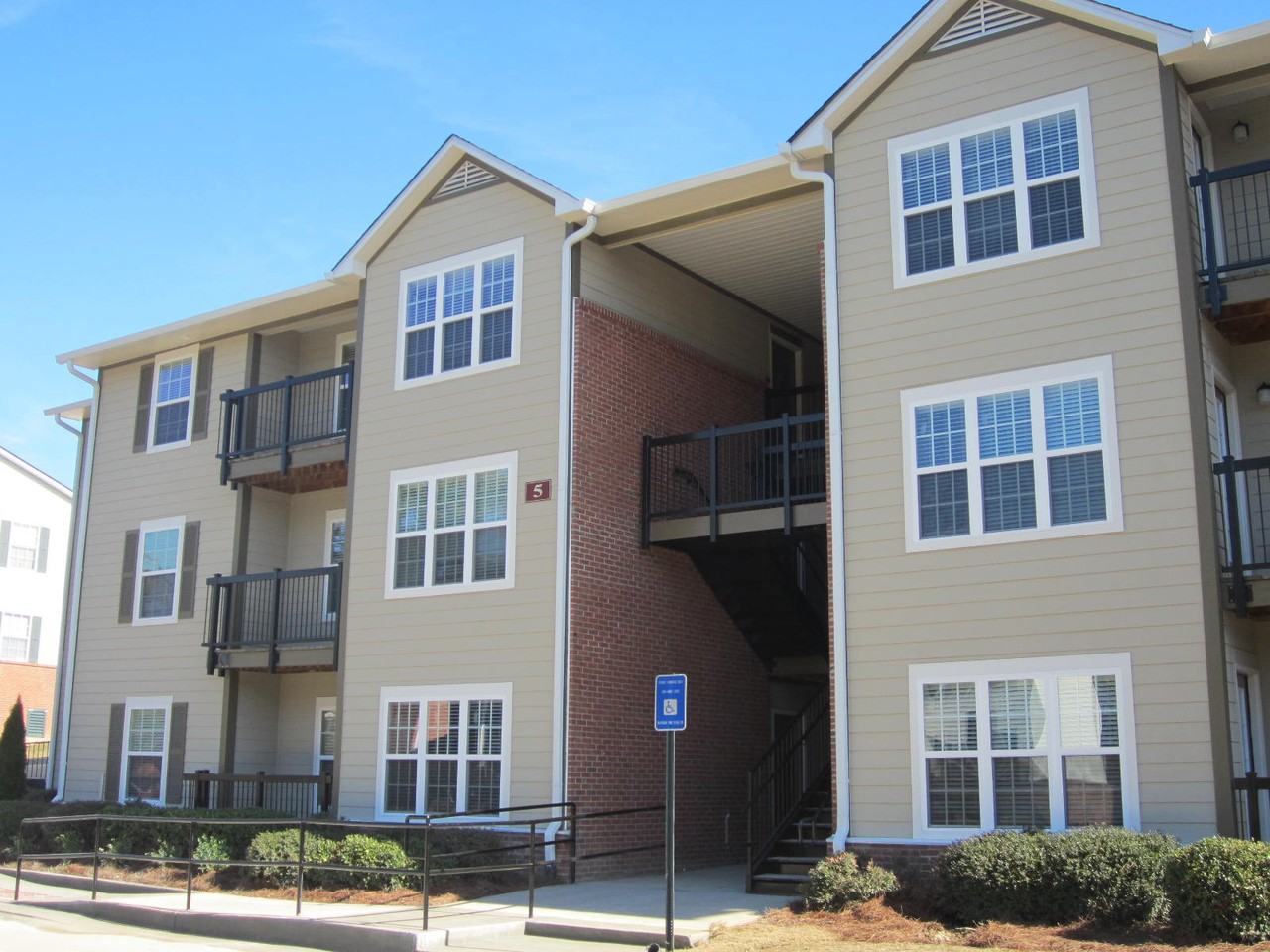 Maplewood Park - 6355 Oakley Rd, Union City, GA 30291 - Apartment for Rent  | PadMapper