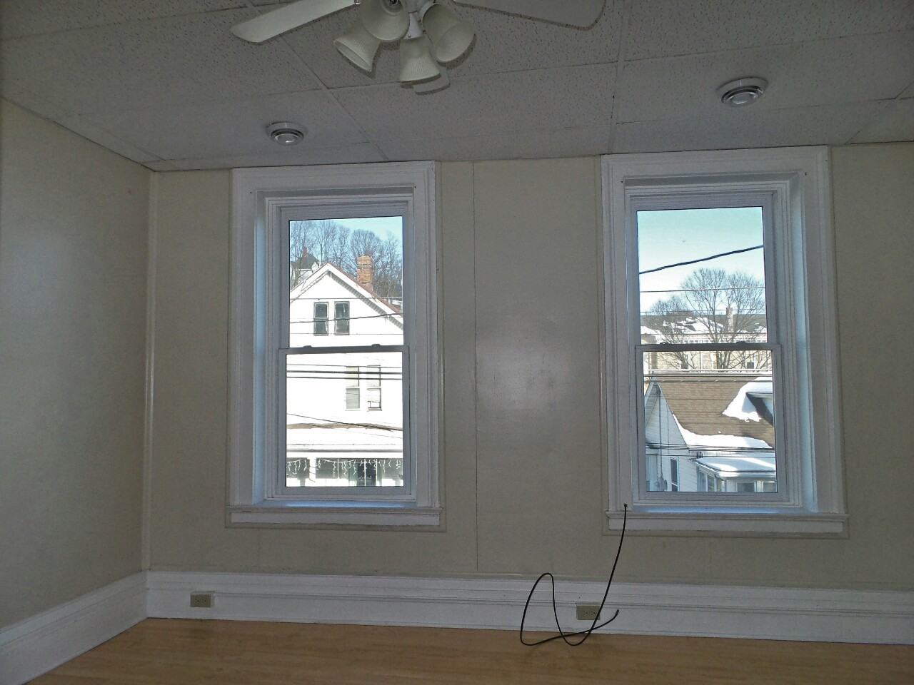 314 Franklin St #2 - Photo 3 of 9