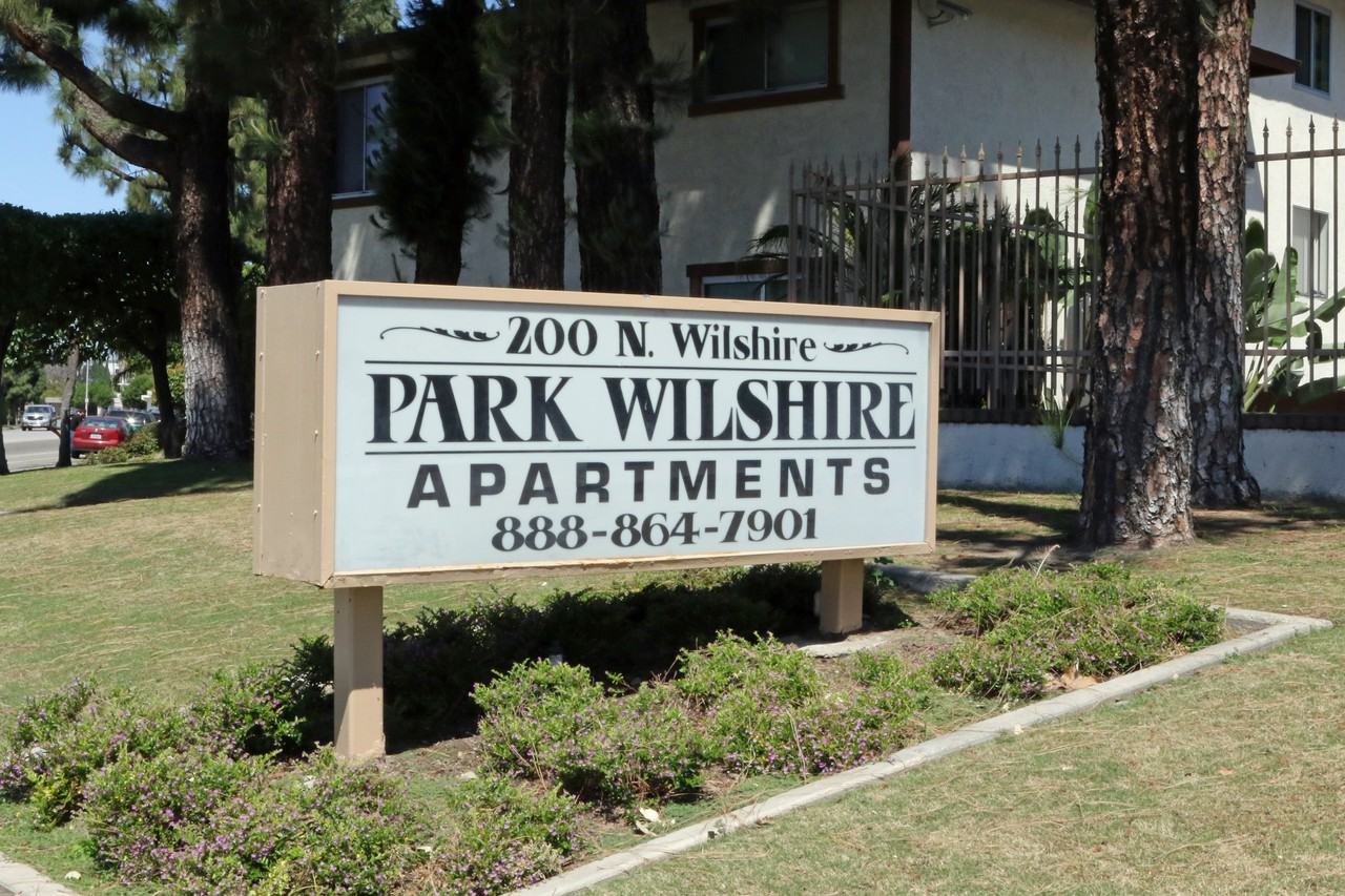 Park Wilshire - Photo 3 of 15