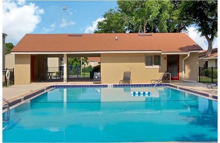 Moncler Landings - Photo 3 of 47