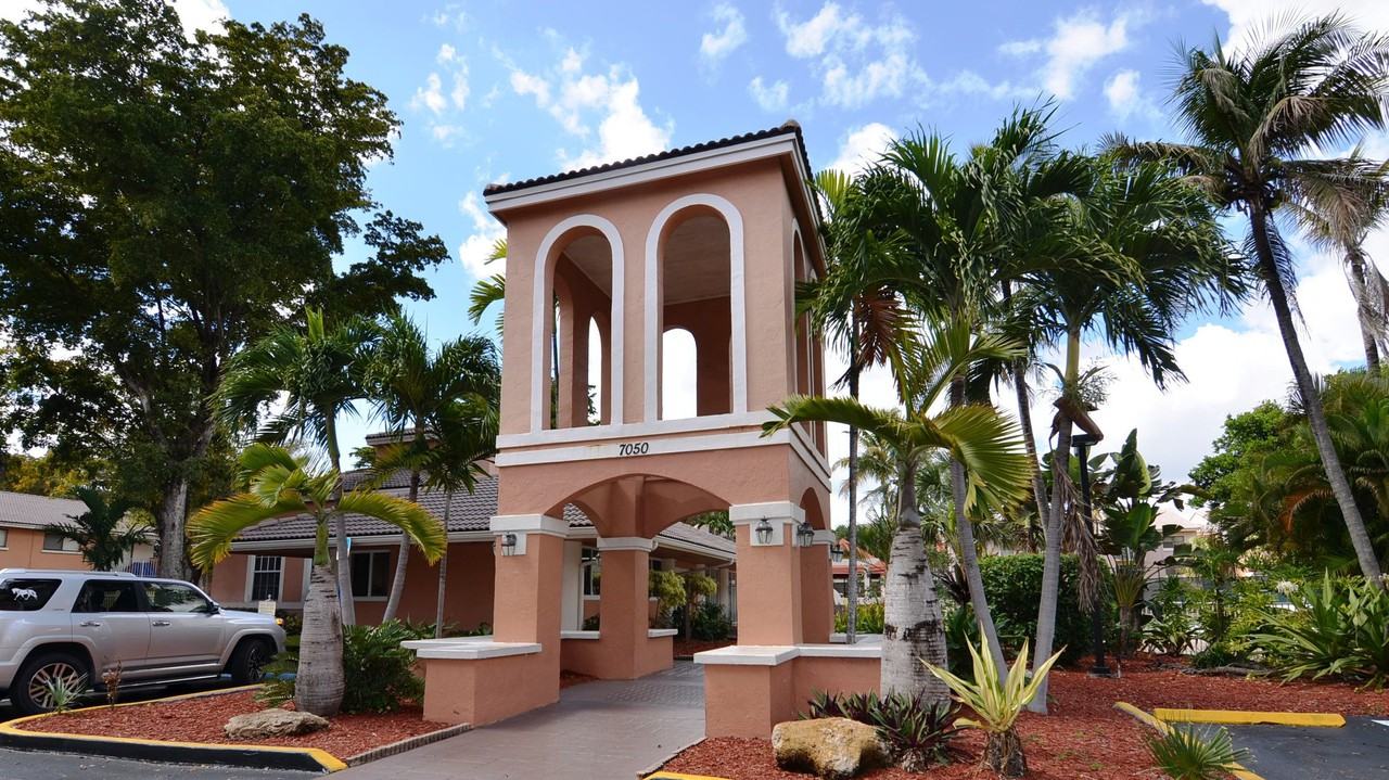 Villa Bellini - Photo 2 of 50