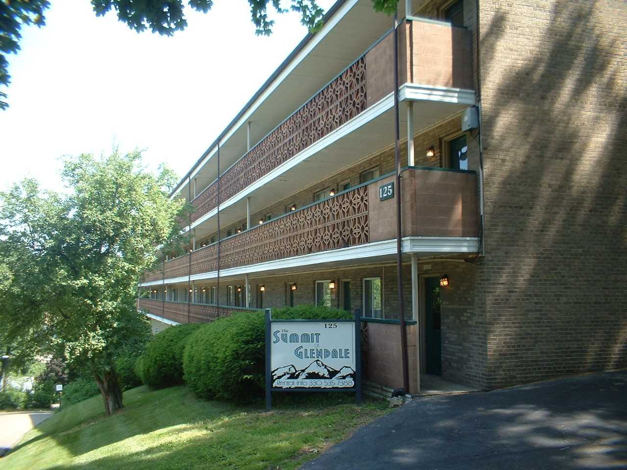 Summit at Glendale - Photo 3 of 10