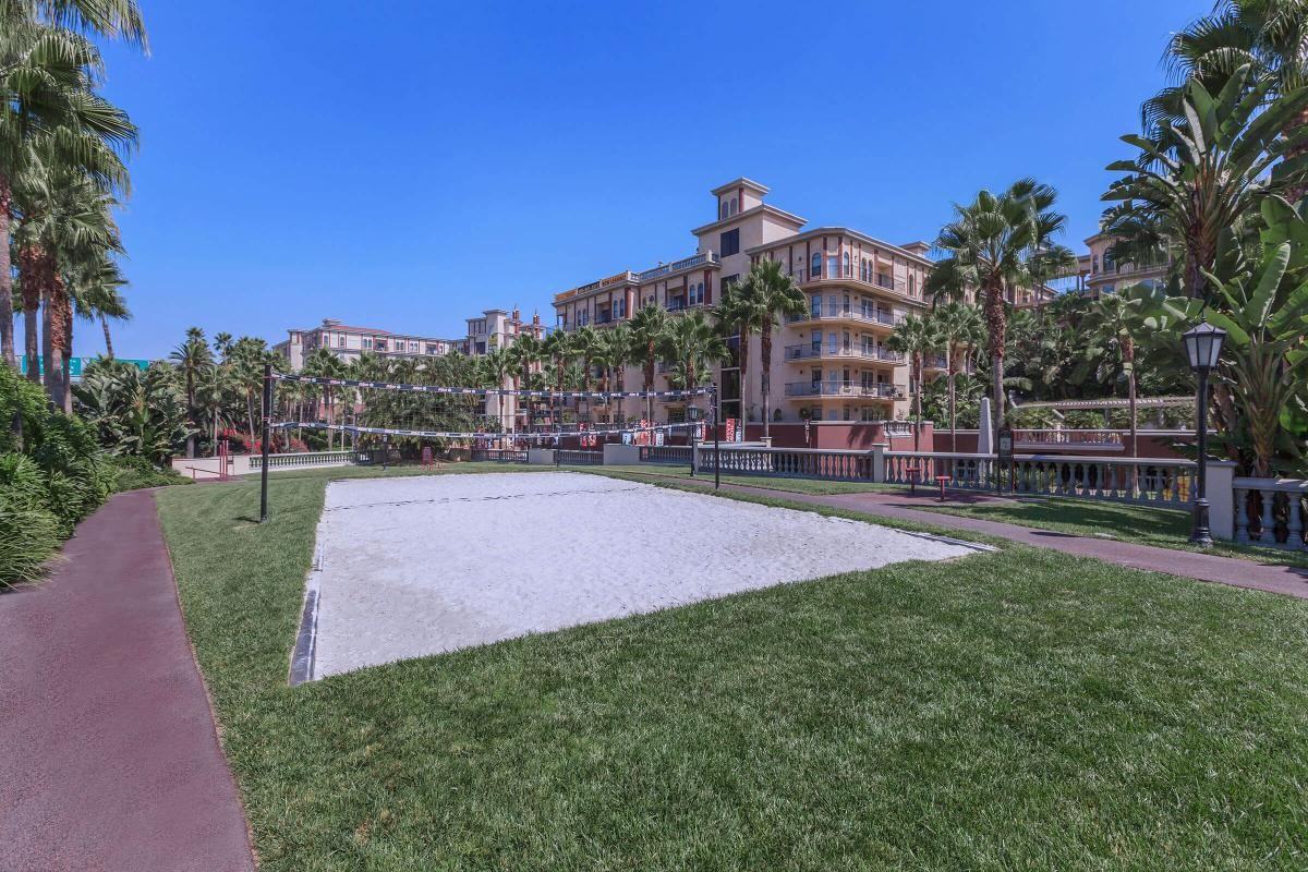 The Orsini - Photo 3 of 42