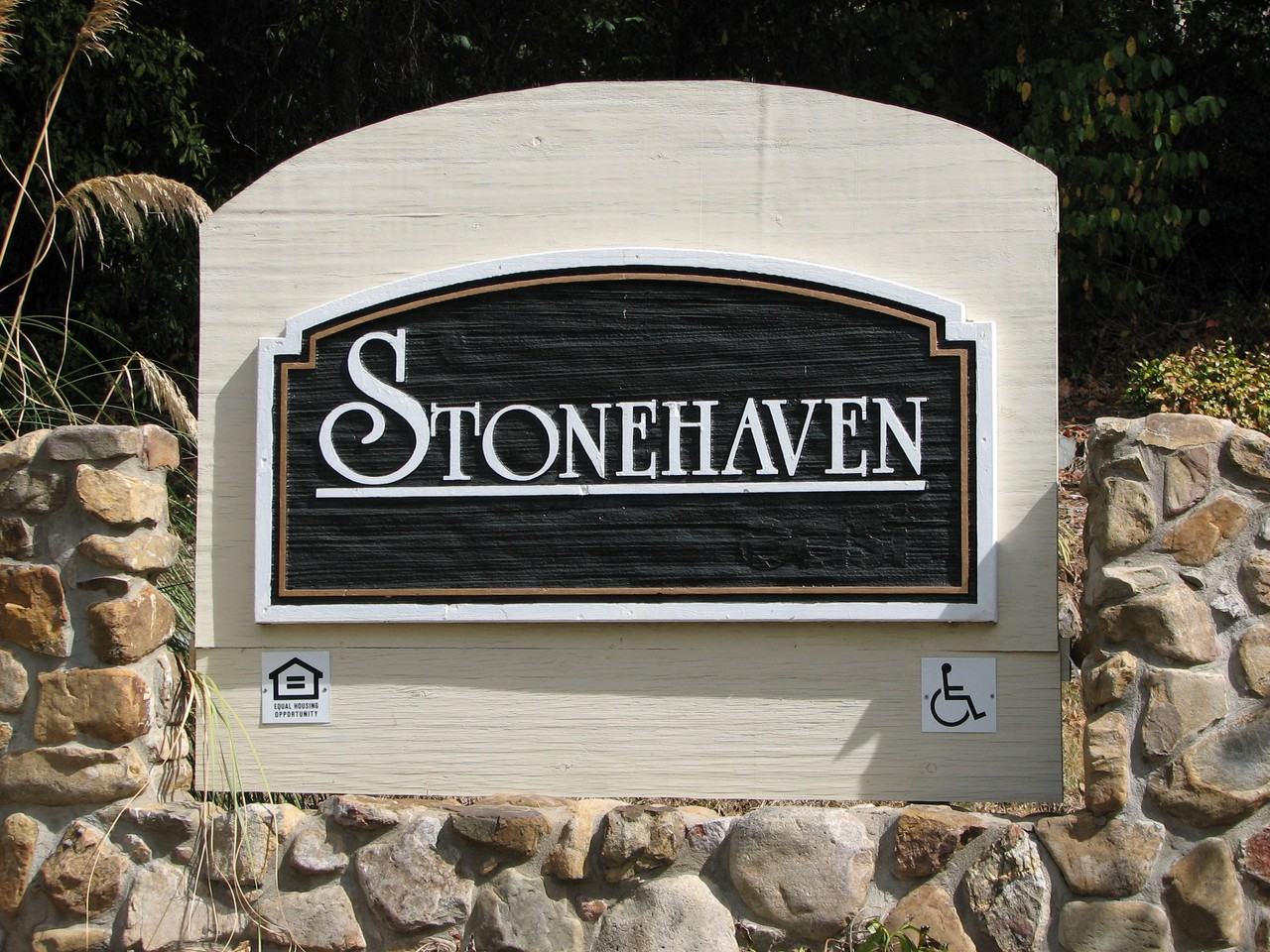 Stonehaven East - Photo 2 of 11