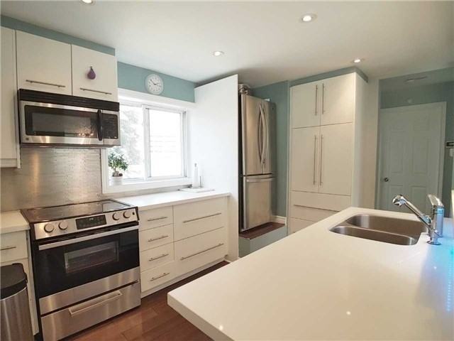 109 Westhead Rd - Photo 3 of 9