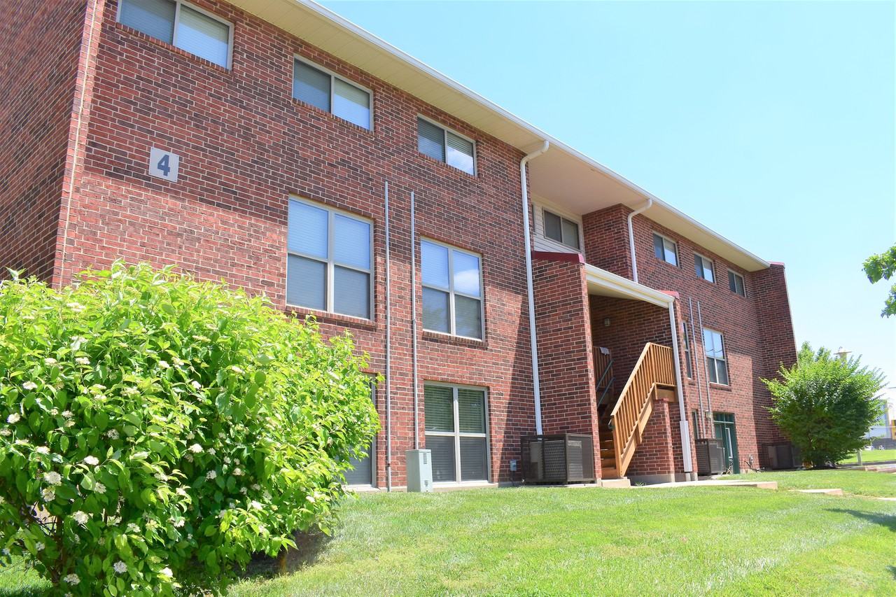 Lucas Heights Apartments I - Photo 3 of 25