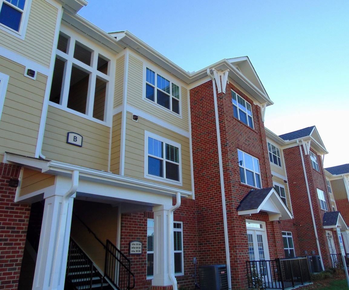 Eden Chase Apartments - Photo 2 of 21