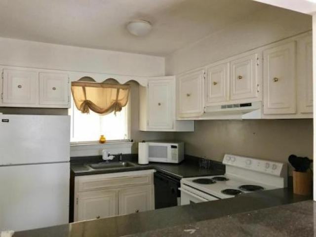 223 Lanai Village - Photo 3 of 5