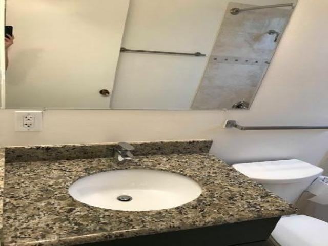 1539 Lyle Dr - Photo 2 of 6