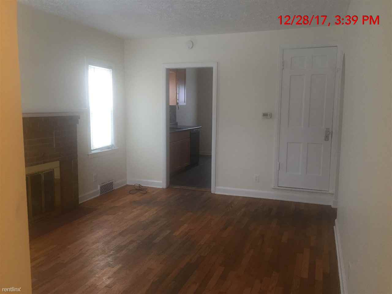 2314 Lyons Ave - Photo 2 of 11