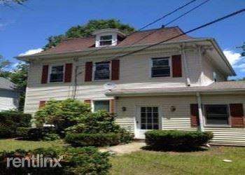 Langley Rd Apartments in Newton Center, Newton, MA 02459 Zumper