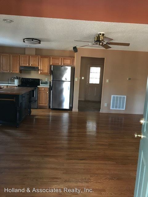 1924 Mizpah Church Rd - Photo 2 of 8