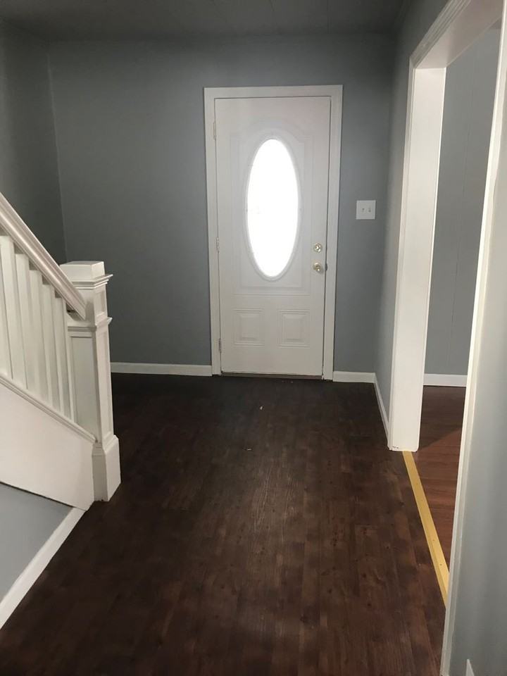 2011 Carolyn St - Photo 2 of 13