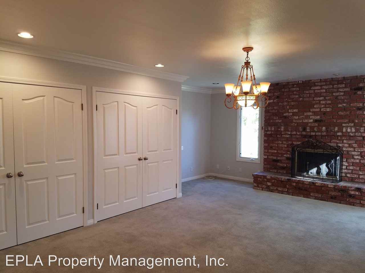 22516 Hickory Ave - Photo 2 of 12