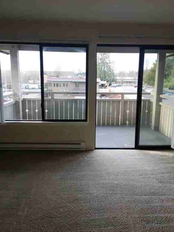 Le Chateau - Photo 3 of 19