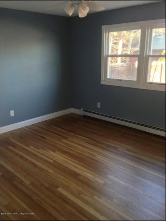 934 Alpine St - Photo 2 of 9