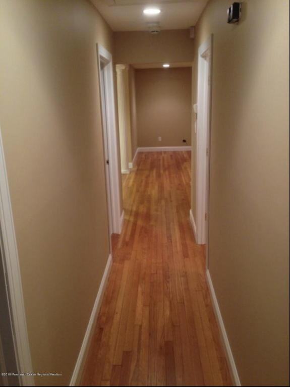 934 Alpine St - Photo 3 of 9