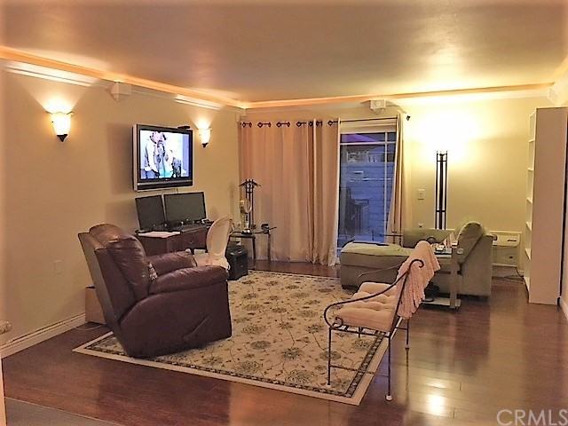 2257 Via Puerta - Photo 3 of 6