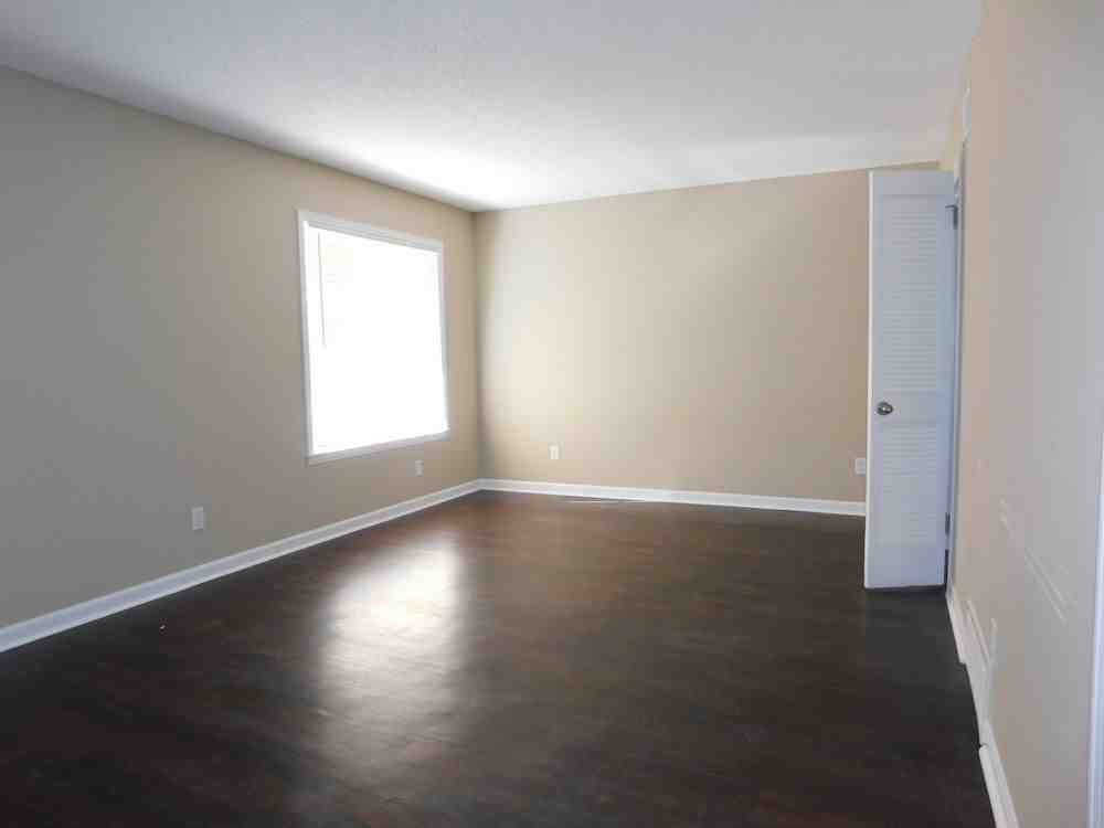 5114 Scottsdale Ave - Photo 2 of 16