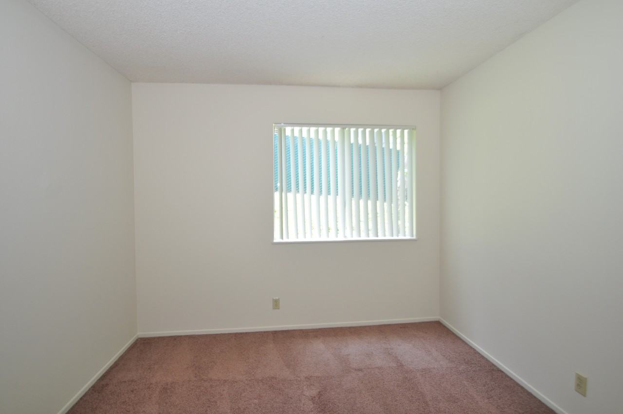 Rosewood Apartments 338 Ammunition Rd, Fallbrook, CA 92028 Zumper