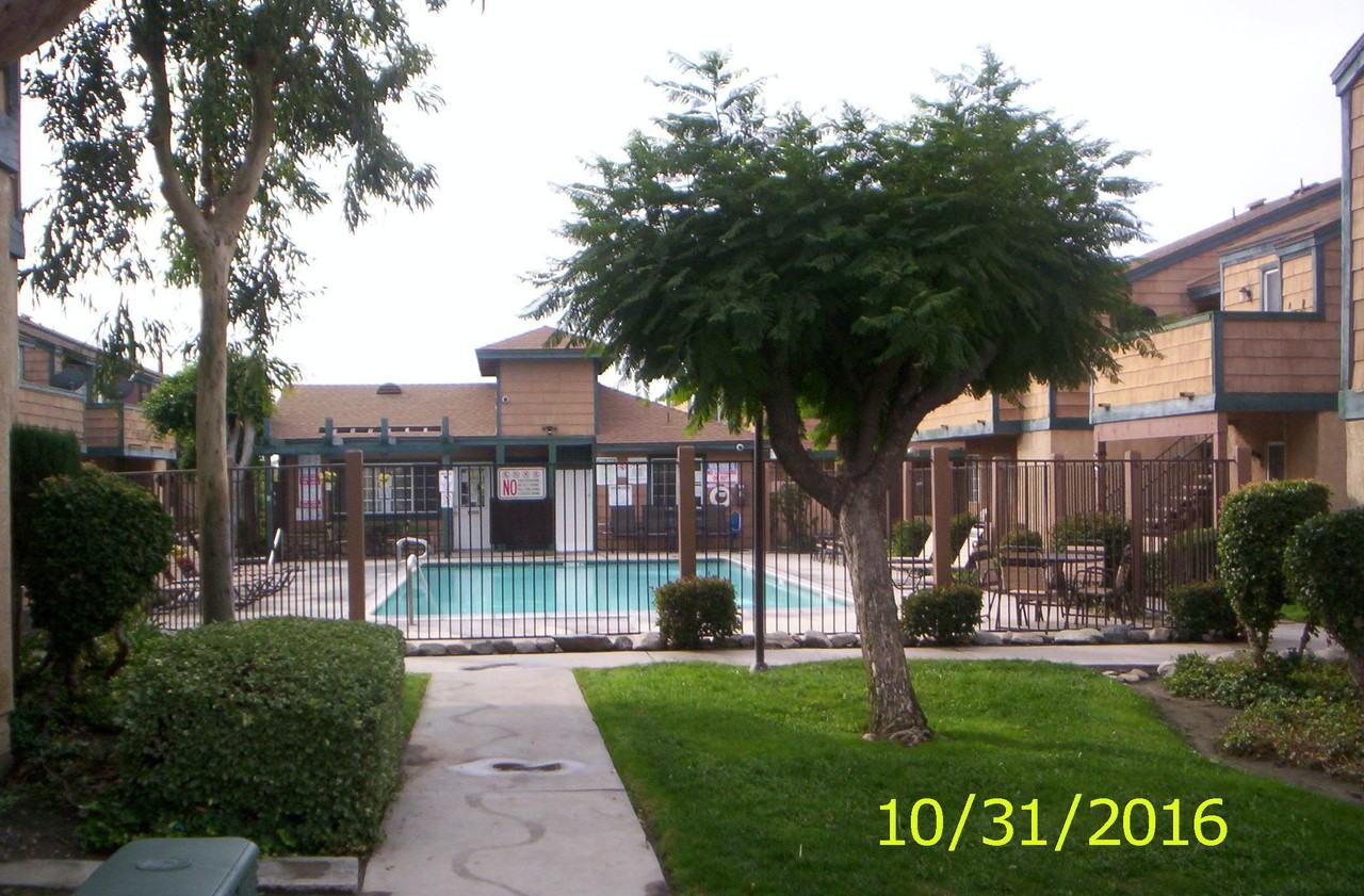 Stonegate - Photo 2 of 50