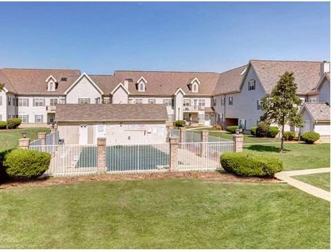 Madison Woods - Photo 3 of 11