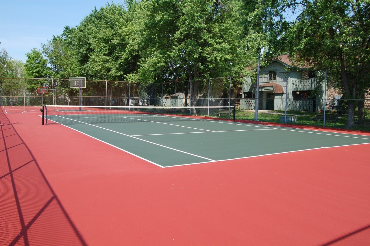 Yorktowne Farms - Photo 3 of 17