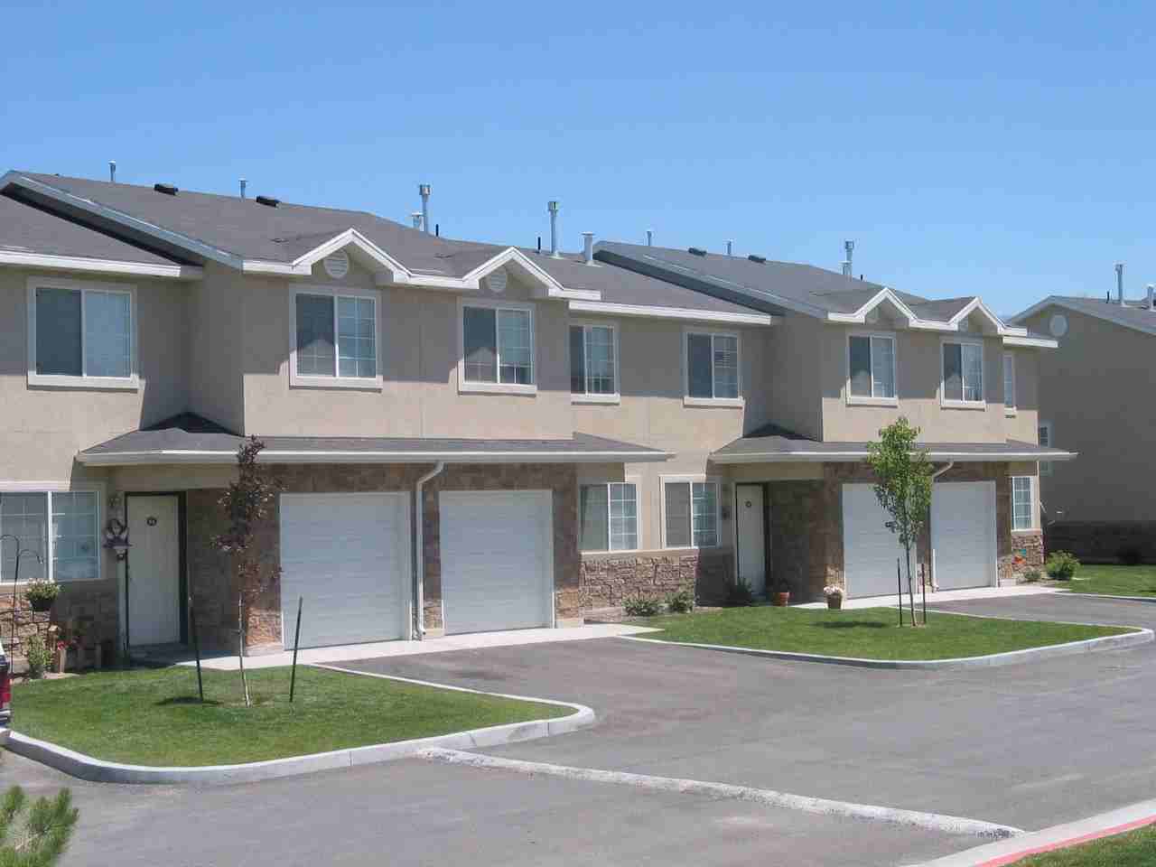 Ridge at Jordan Landing - Photo 2 of 6