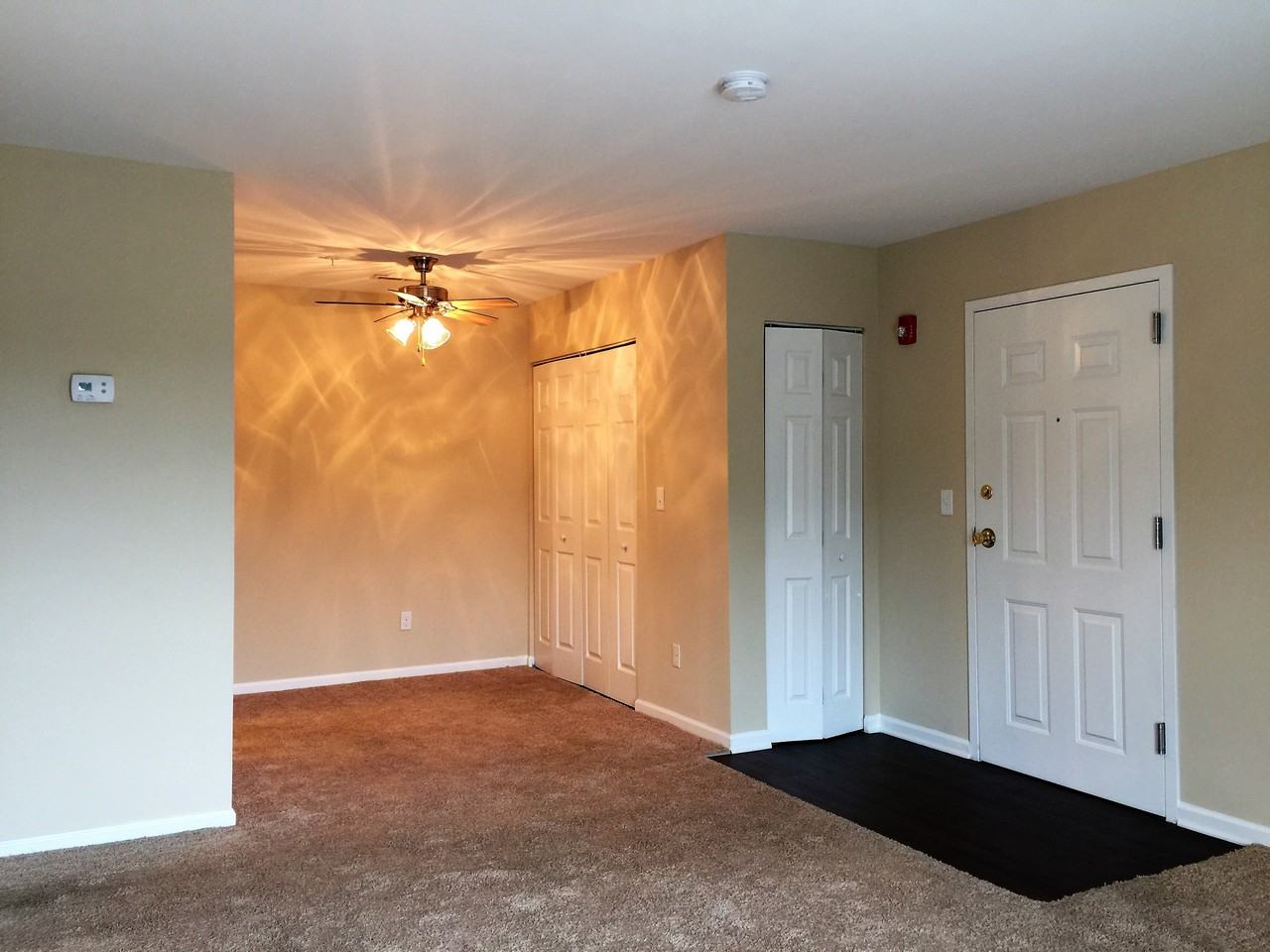 Hickory Trace Apartments - Photo 3 of 22