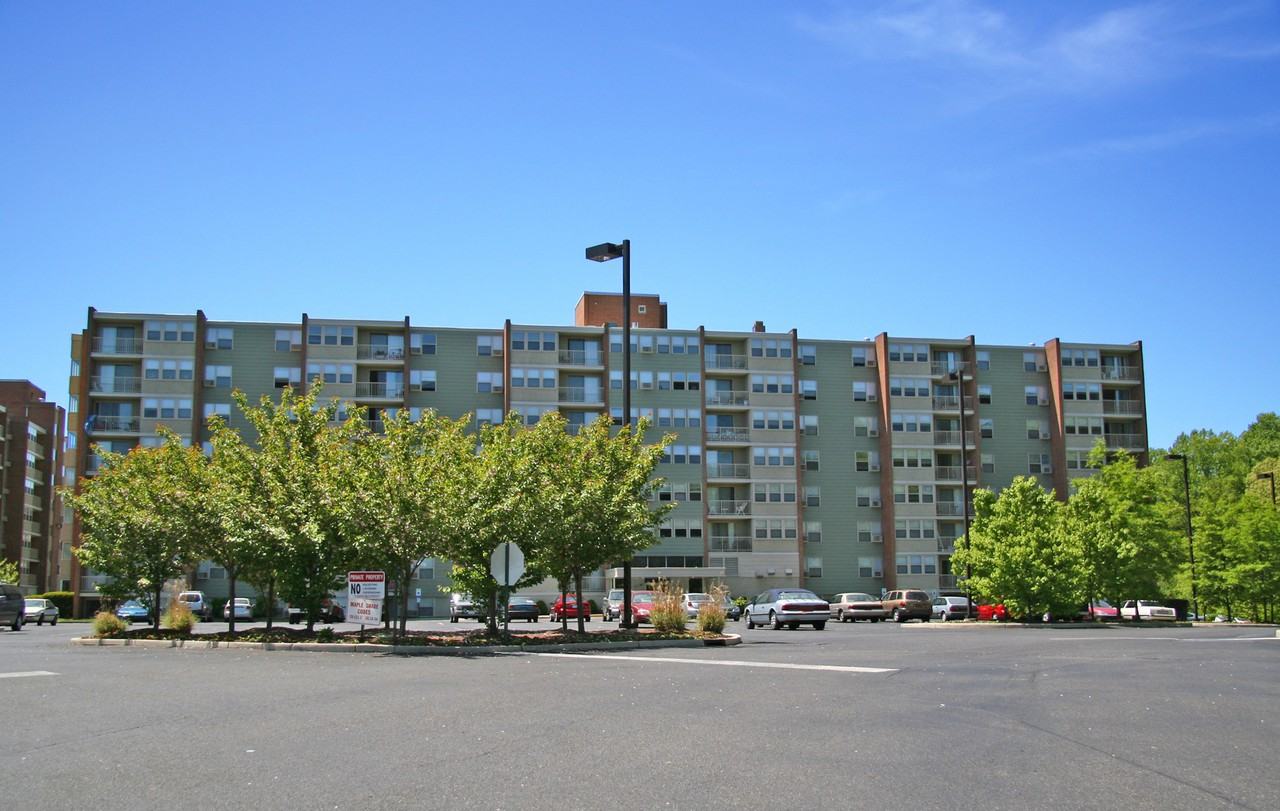 The Arbors - Photo 2 of 8