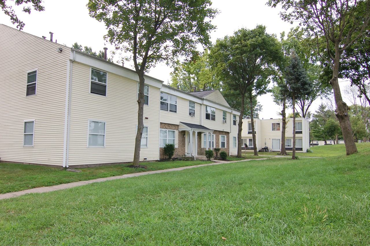 El Dorado Apartments 3621 Lawnview Ln, Indianapolis, IN 46222 Zumper