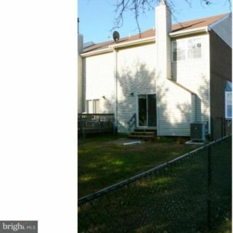 101 Meeting House Ln - Photo 3 of 6