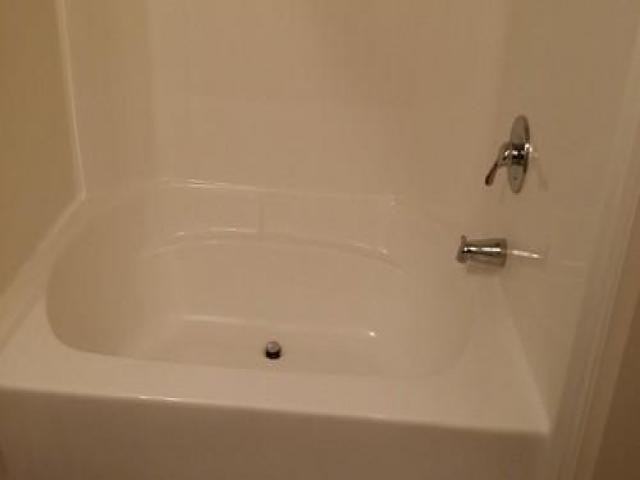 14443 Stillwater Dr - Photo 3 of 5