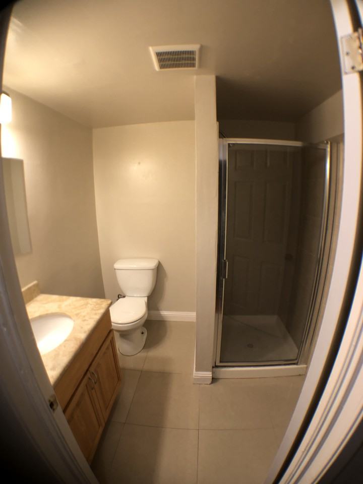 230 Abbot Ave - Photo 3 of 9