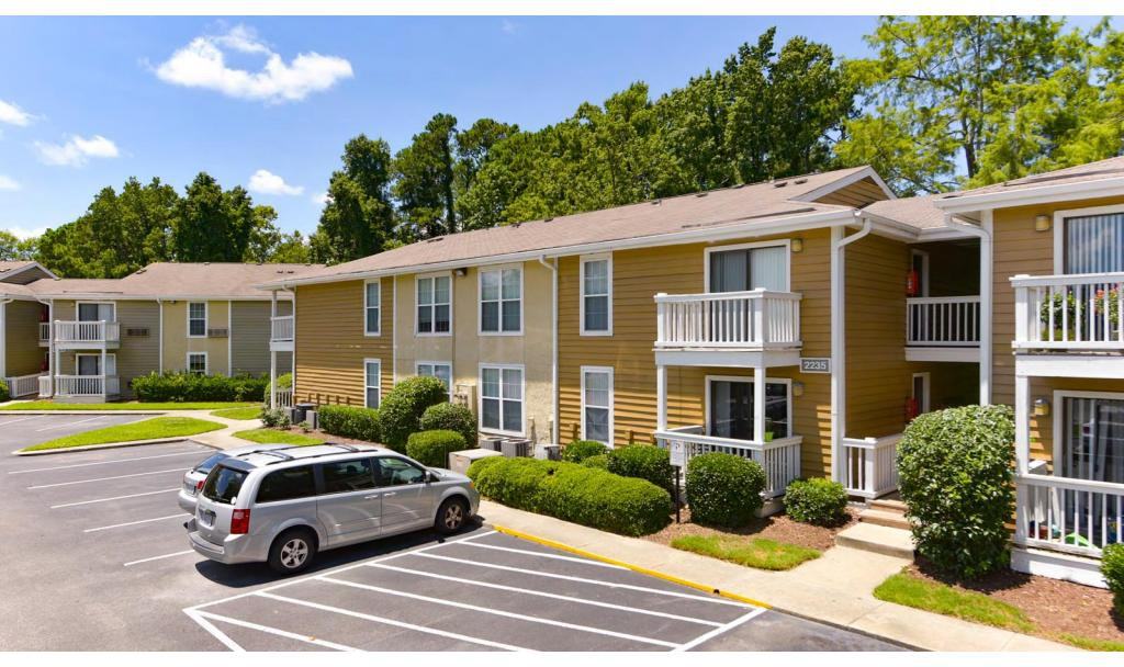 The Creek - Photo 2 of 13