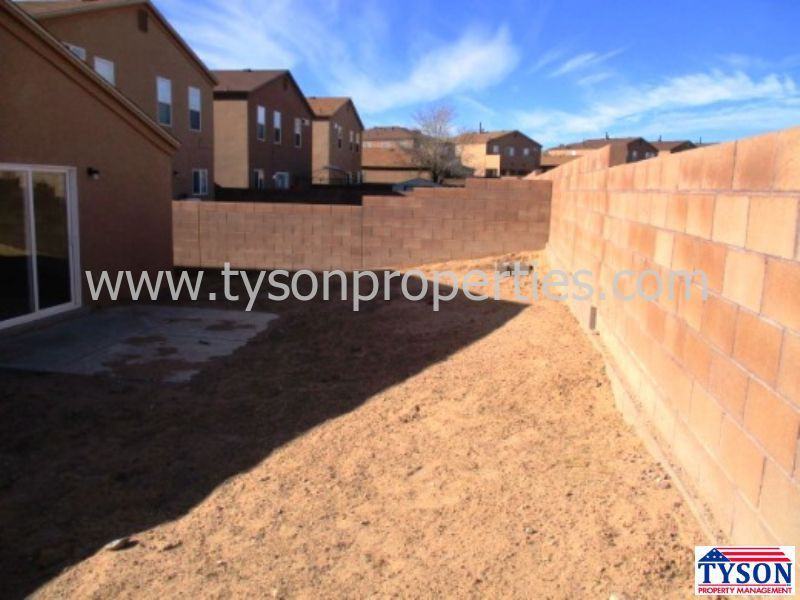 1817 Sierra Norte Loop - Photo 3 of 22